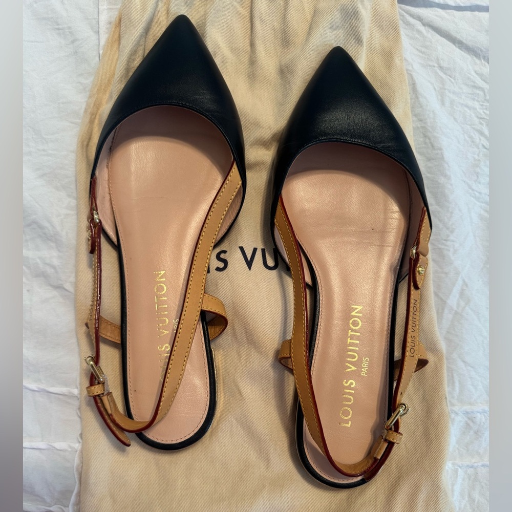 Louis Vuitton Black Pointed Toe Slingback Flats with Tan Straps
